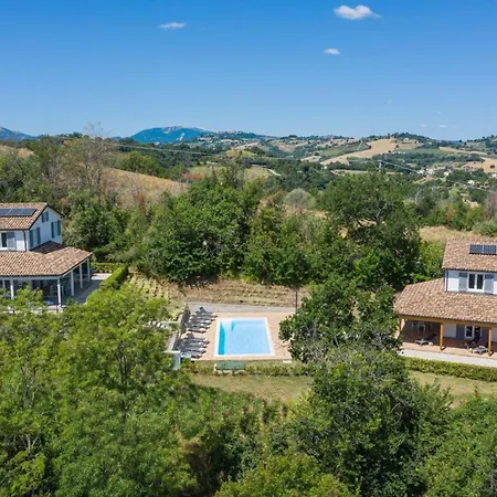 Teresa 16 Villa Sant'Angelo in Pontano