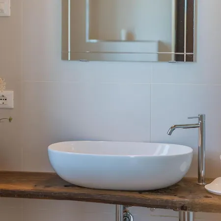 Teresa 16 Sant'Angelo in Pontano