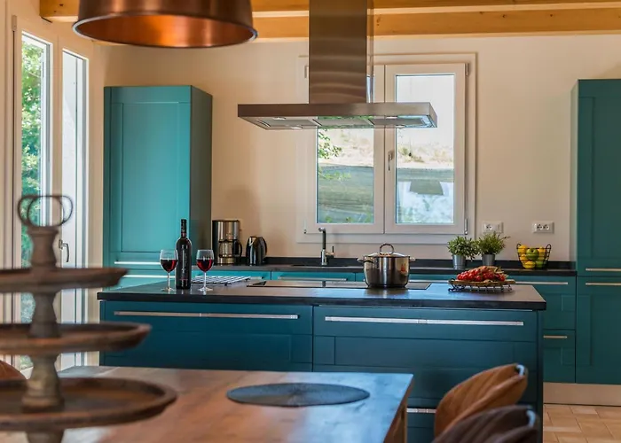 Teresa 16 * Sant'Angelo in Pontano